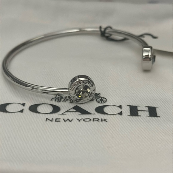 Coach silver bangle - Picture 2 of 5